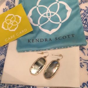 Kendra Scott Signature ELLE earrings Brand New
